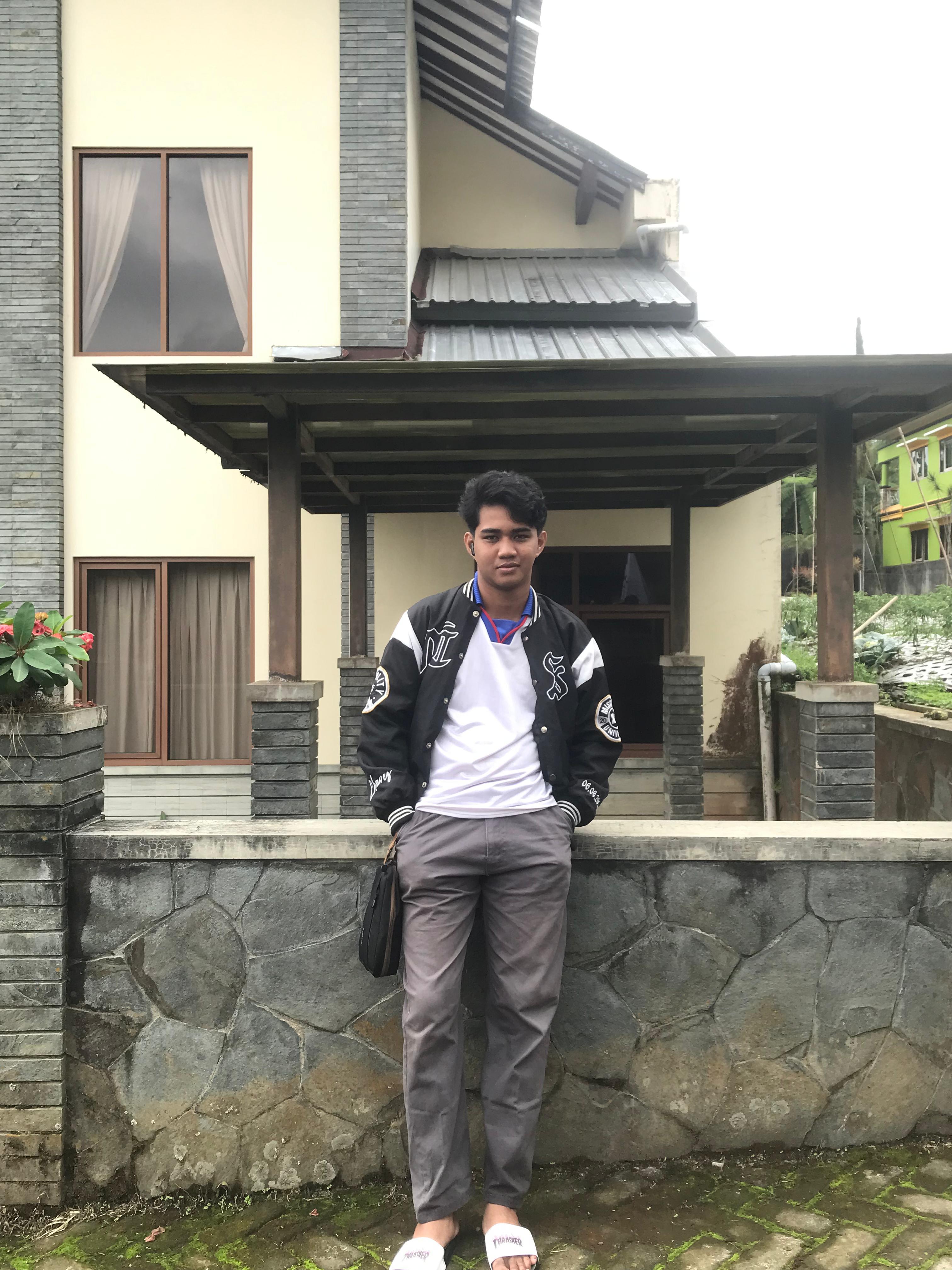 Nanda Ari Wahyu